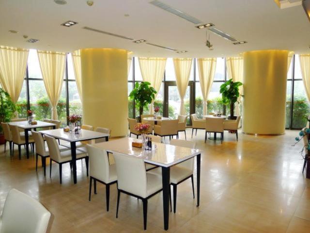 Jinjiang Inn Zhengzhou International Convention Center Jicheng  Екстер'єр фото